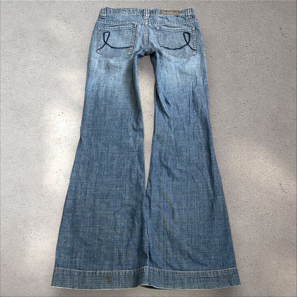 !! SOLD DO NOT BUY !! DKNY Ultra Low Rise Flare Jeans - Picture 2 of 8